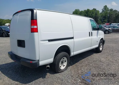 2022 Chevrolet Express Cargo Rwd 2500 Regular Wheelbase Wt z USA, uszkodzony, nr VIN 1GCWGAF13N1243010